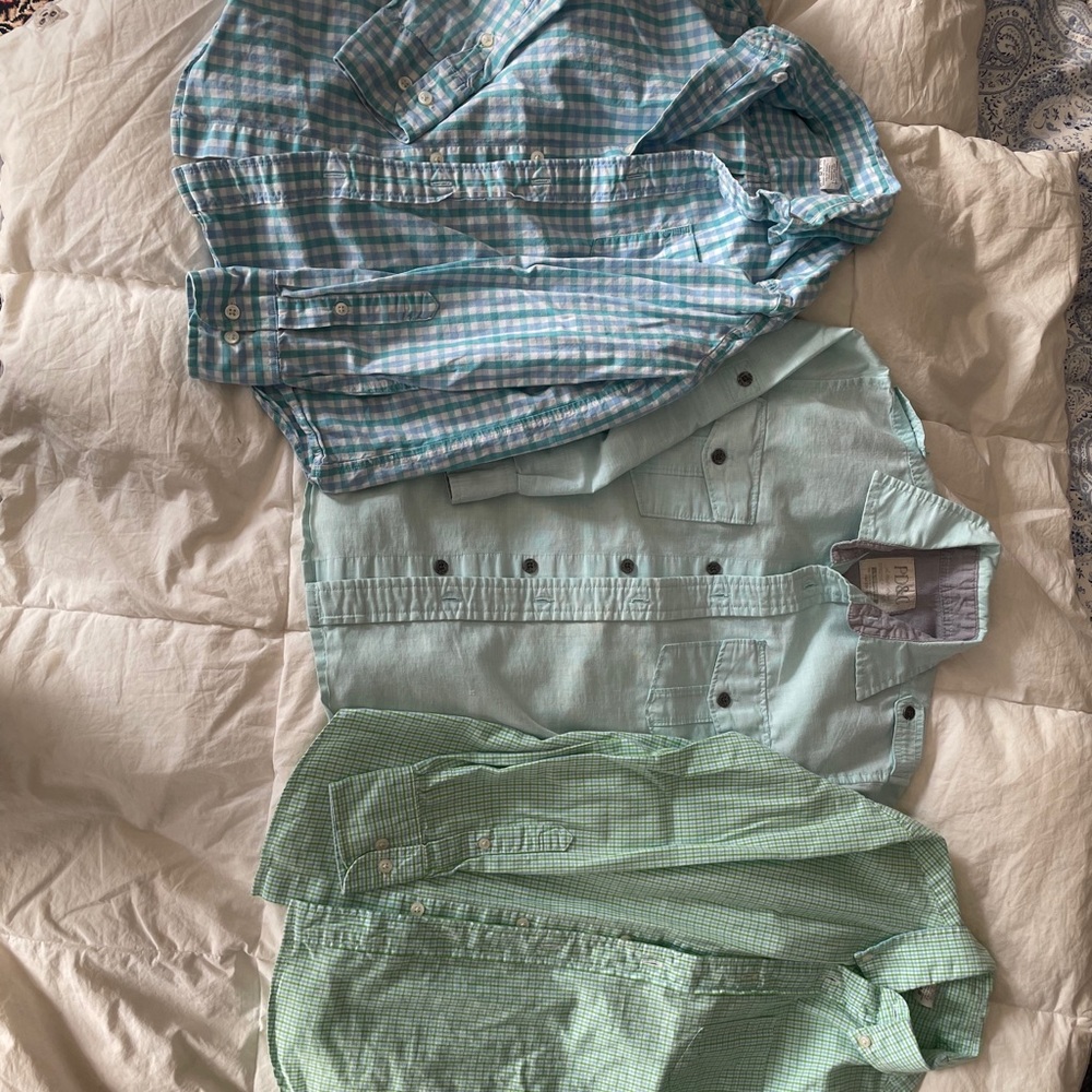 3 boys collared shirts
